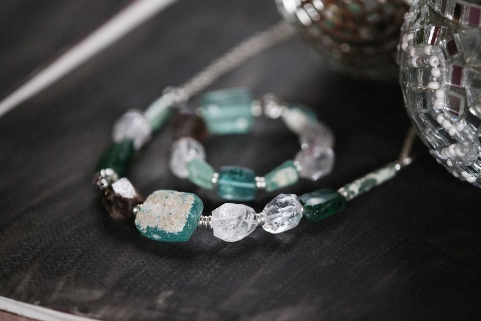 Repurpose a Broken Crystal — Wire-Wrapped Jewelry From Fragments Bracelet and necklace made from rough gemstone chunks, one way to repurpose broken crystal pieces into jewelry